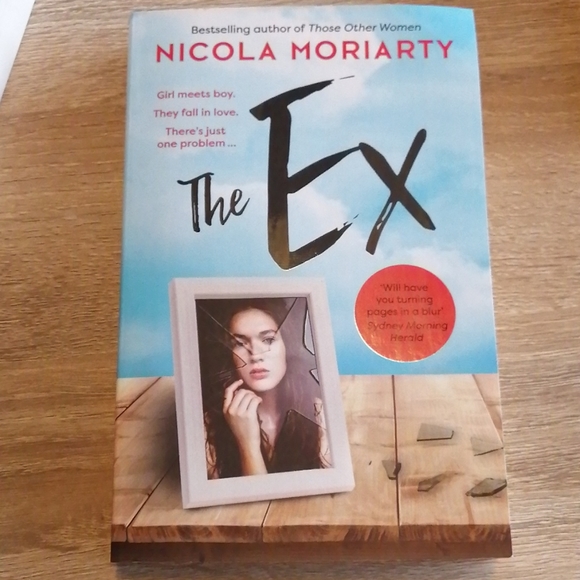 Amazing Books - Picture 4 of 6